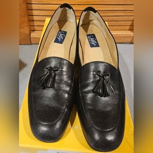 Selby Woman's Leather Tassel Slip On, color:Black size:9